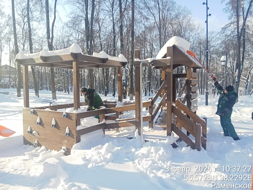 Подмосковье борется со снегом: более миллиона кубометров вывезено из парков и лесопарков — фото 2