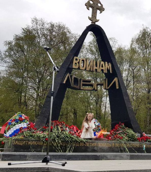 Акция памяти у мемориала «Звонница»: День солидарности в борьбе с терроризмом — фото 2