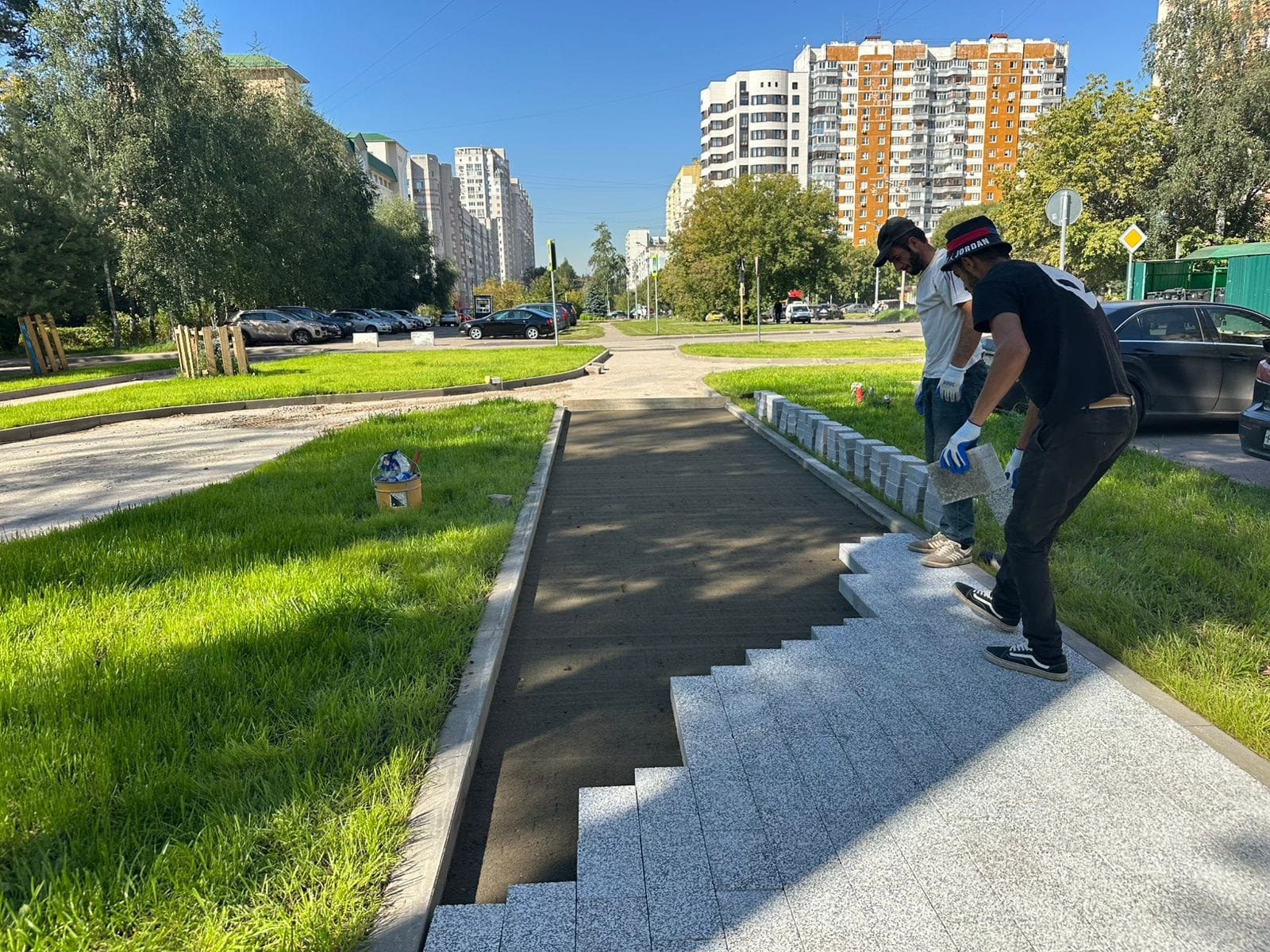 Благоустройство территории «Королёв, Папанинская дача»: комплексные работы для создания современной городской среды — фото 1