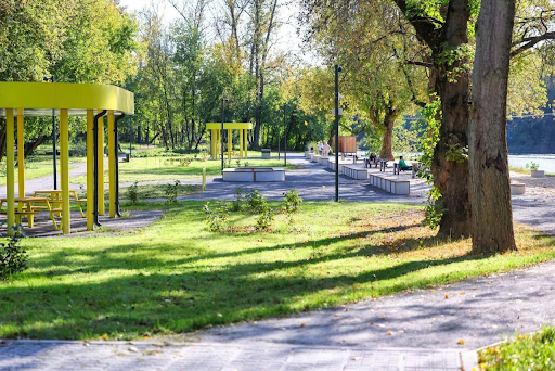 Благоустройство набережной Пахры : комфорт и доступность для жителей — фото 4